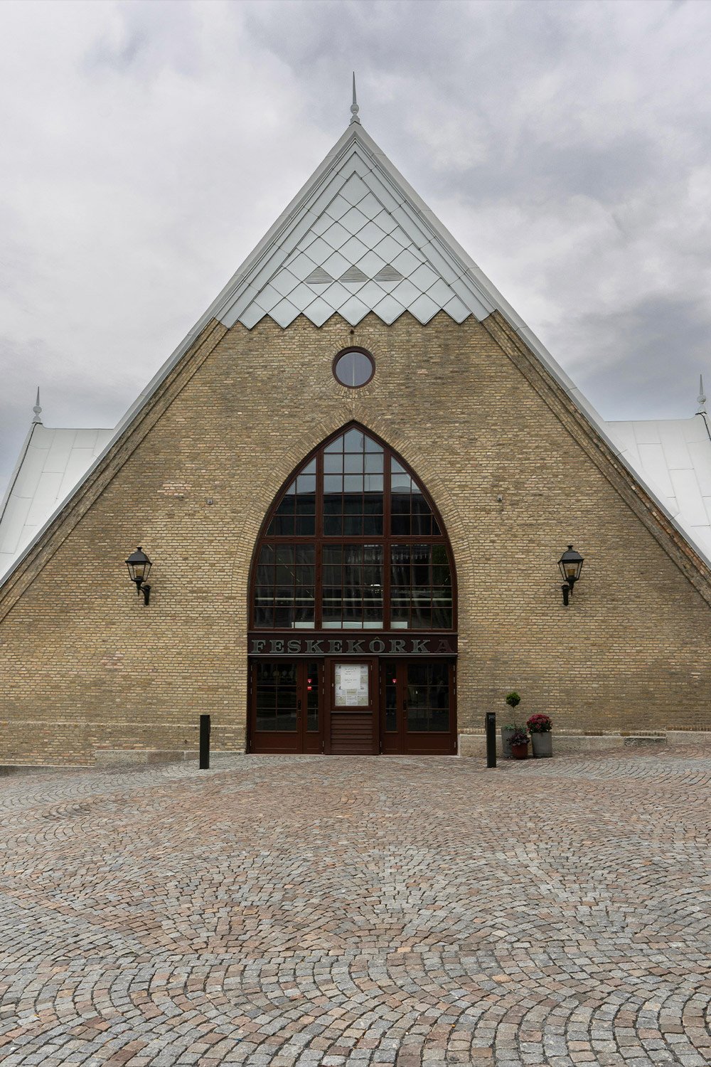 Fiskekyrkan Gothenburg seafood market hall Feskekôrka Sweden