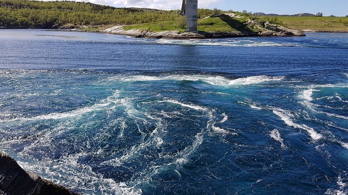 Saltstraumen Maelstrom near Bodø in Lofoten, Norway travel guide image