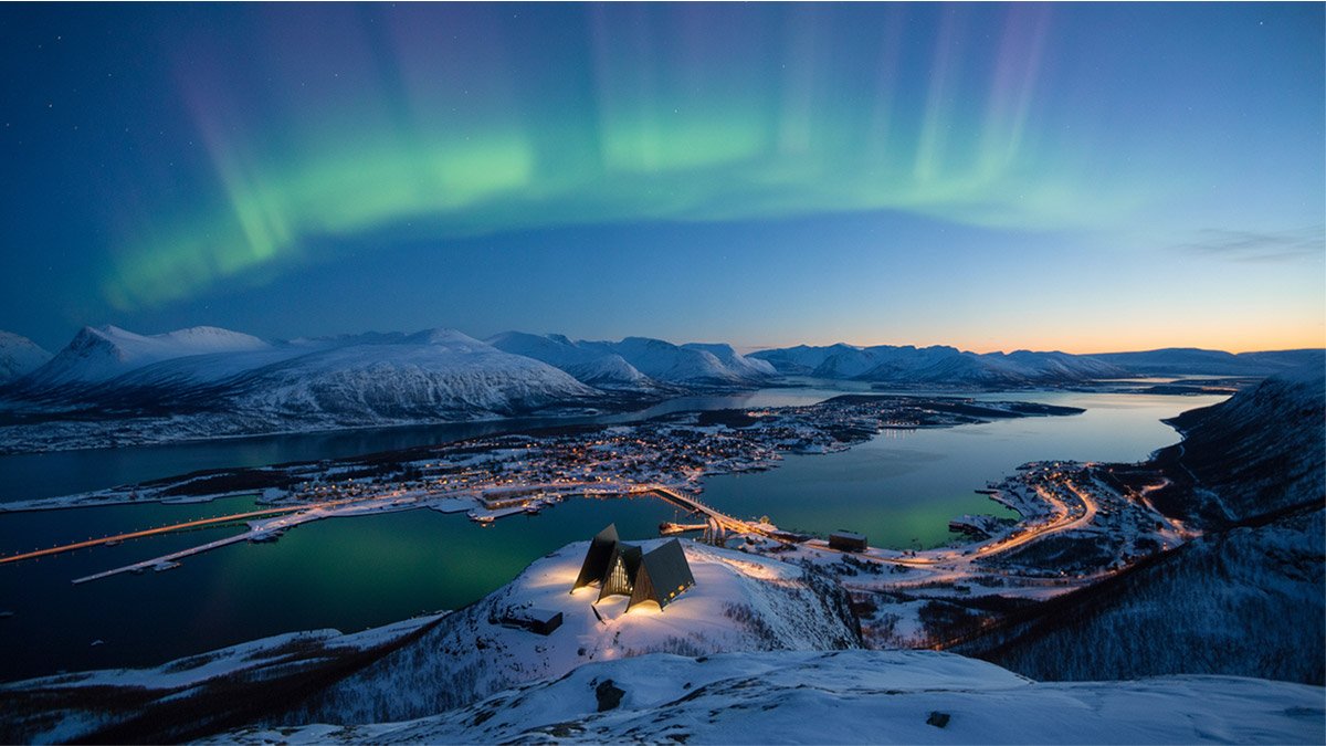 Panoramic winter view of Tromsø from Mount Storsteinen