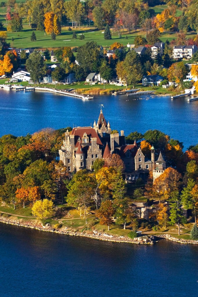 Boldt Castle Heart Island Thousand Islands St Lawrence River Ontario waterways guide